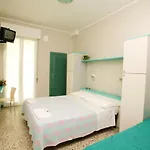 Granada 2*
