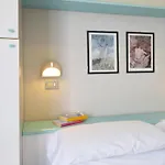 Hotel Granada 2*