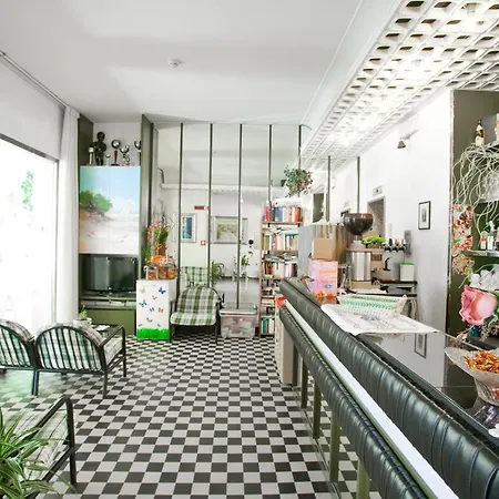 酒店 Granada 贝拉里亚-伊贾马里纳