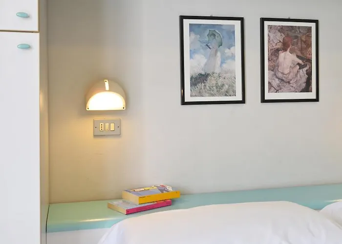 Hotel Granada 2*